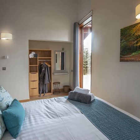 Blackwood Forest Cabins - Forest Holidays Popham Exterior foto