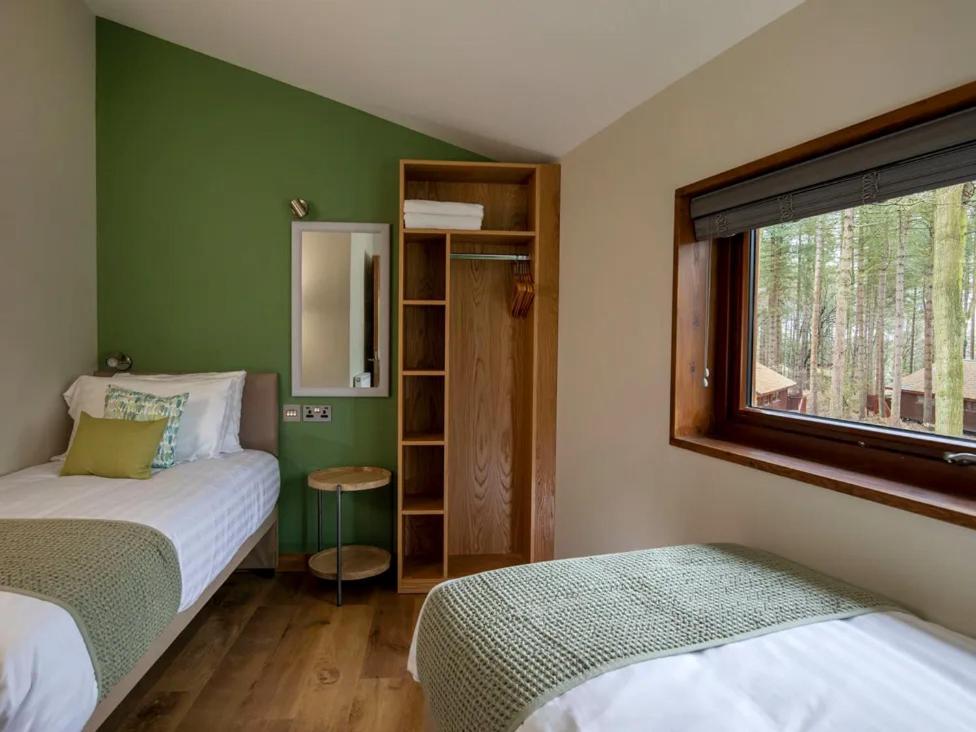 Blackwood Forest Cabins - Forest Holidays Popham Exterior foto